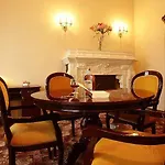 George 3* Lviv