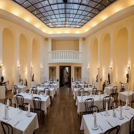 ジョージ ホテル リヴィウ