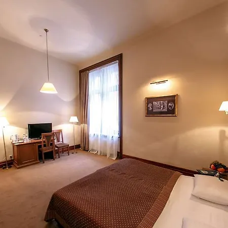 жорж Готель 3*
