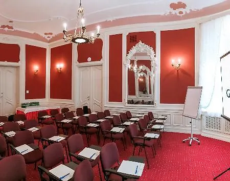 George Ξενοδοχείο 3*