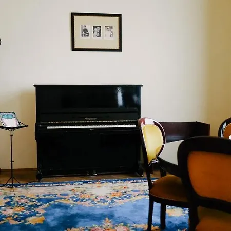 George Hotel 3*