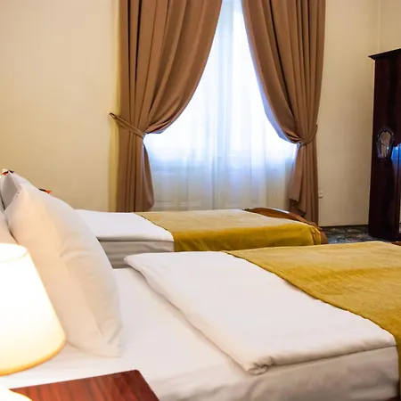 Hotel George