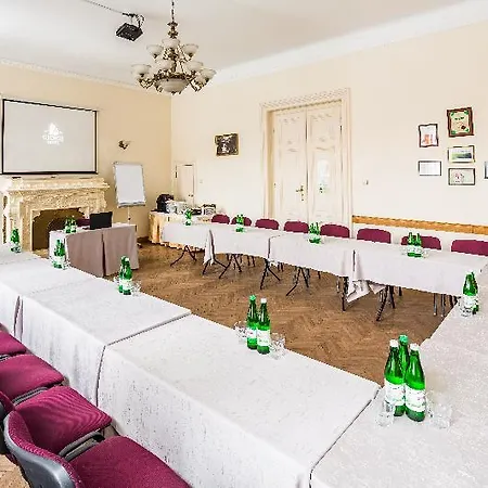 George Hotel 3*